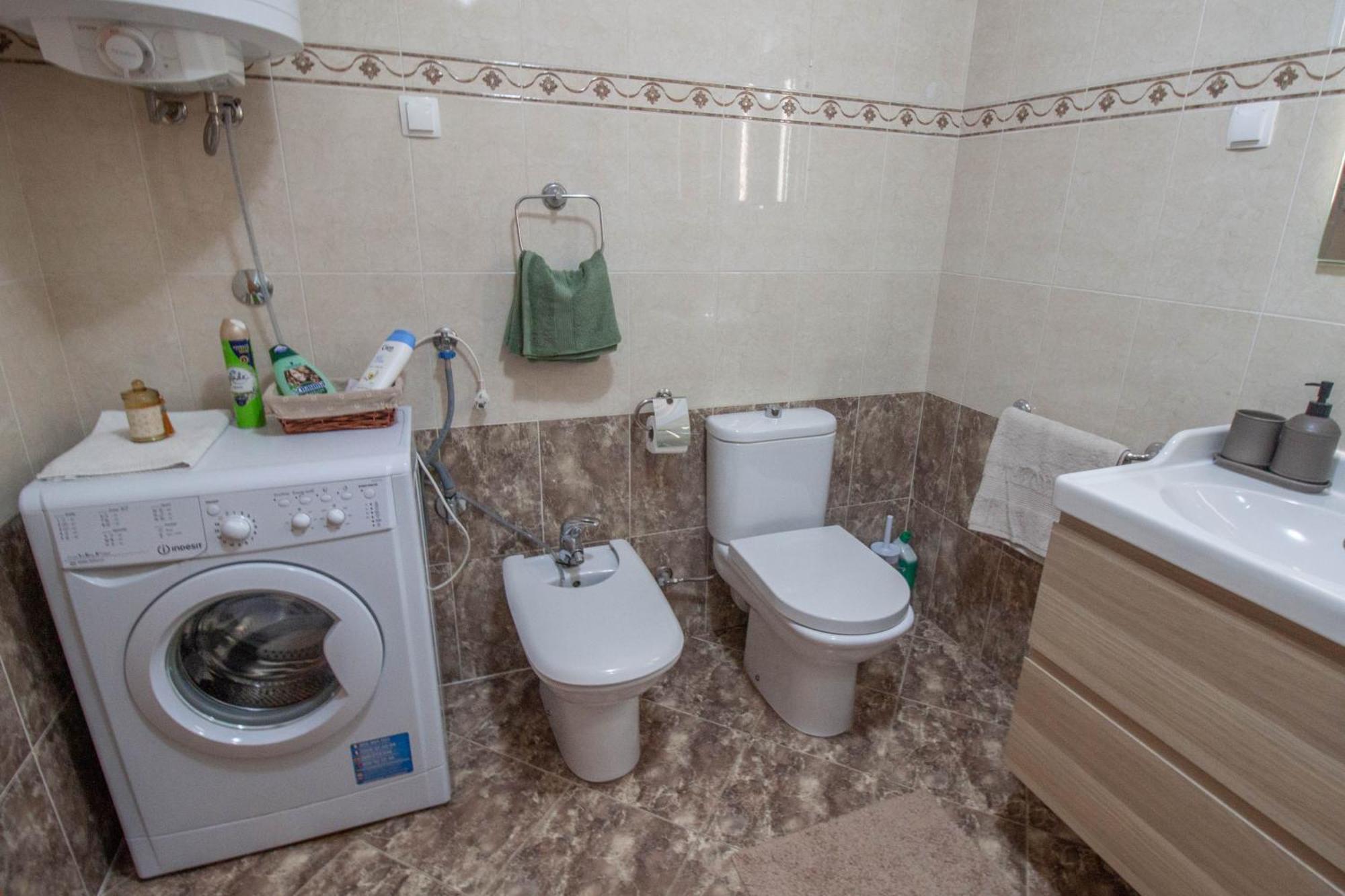 Nolan Apartament *